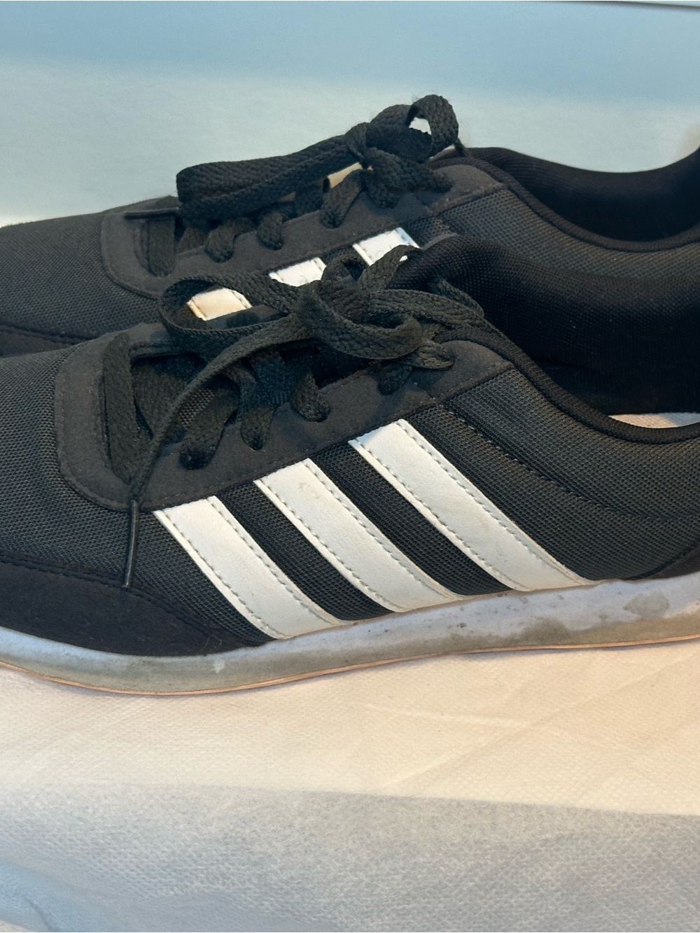 Adidas Women’s Black Low-Top Sneakers with White Stripes size 8